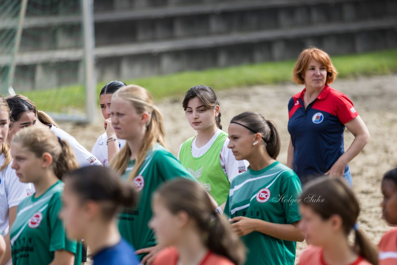 Bild 82 - wBJ/wCJ Beachsoccer Cup